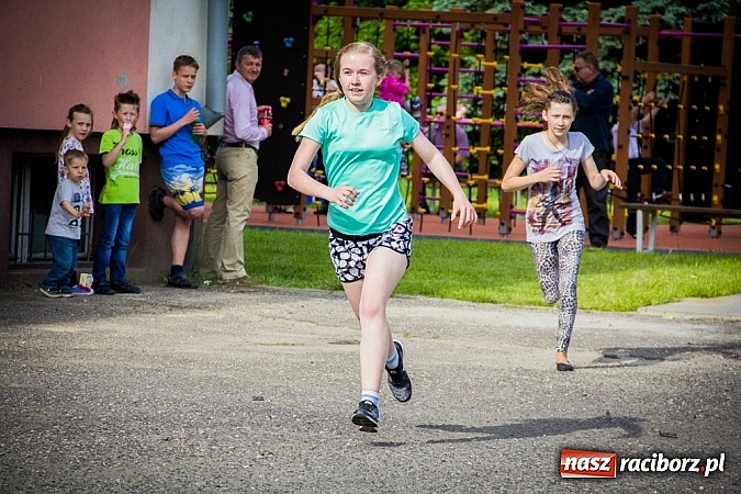 Zdjęcie w galerii na portalu naszraciborz.pl: Festyn szkolny w Krzanowicach wiadomości z regionu