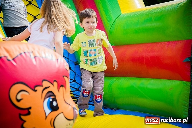 Zdjęcie w galerii na portalu naszraciborz.pl: Festyn szkolny w Krzanowicach wiadomości z regionu