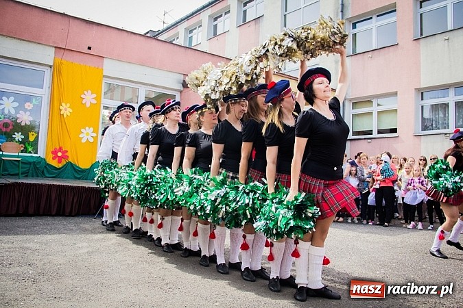 Zdjęcie w galerii na portalu naszraciborz.pl: Festyn szkolny w Krzanowicach wiadomości z regionu