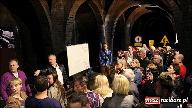 Zdjęcie w galerii na portalu naszraciborz.pl: Tajemnice raciborskich wodociągów w TVP wiadomości z regionu