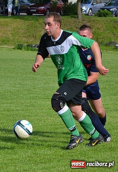 Zdjęcie w galerii na portalu naszraciborz.pl: Grad bramek, wielkie emocje, korona i awans dla Jankowic!  wiadomości z regionu