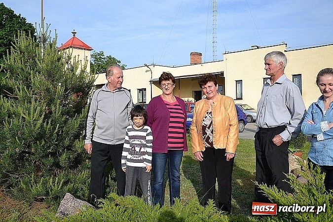 Zdjęcie w galerii na portalu naszraciborz.pl: Grad bramek, wielkie emocje, korona i awans dla Jankowic!  wiadomości z regionu