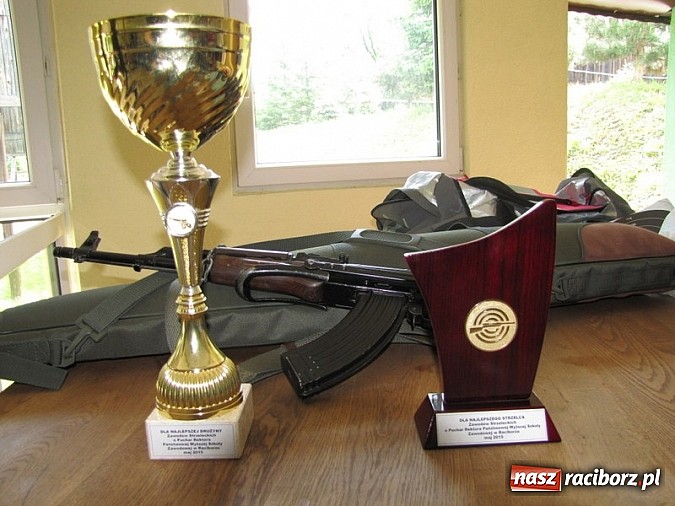 Zdjęcie w galerii na portalu naszraciborz.pl: Studenci bezpieczeństwa państwa ustrzelili Puchar Rektora PWSZ wiadomości z regionu