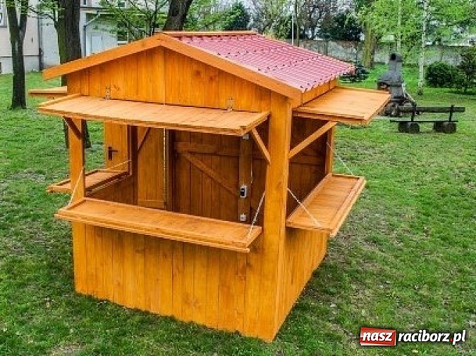 Zdjęcie w galerii na portalu naszraciborz.pl: Domki handlowo-wystawiennicze do wynajęcia już wkrótce na Zamku Piastowskim w Raciborzu  wiadomości z regionu