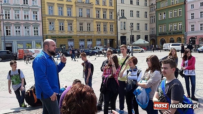 Zdjęcie w galerii na portalu naszraciborz.pl: Uczniowie Gimnazjum nr 5 pojechali do Wrocławia wiadomości z regionu