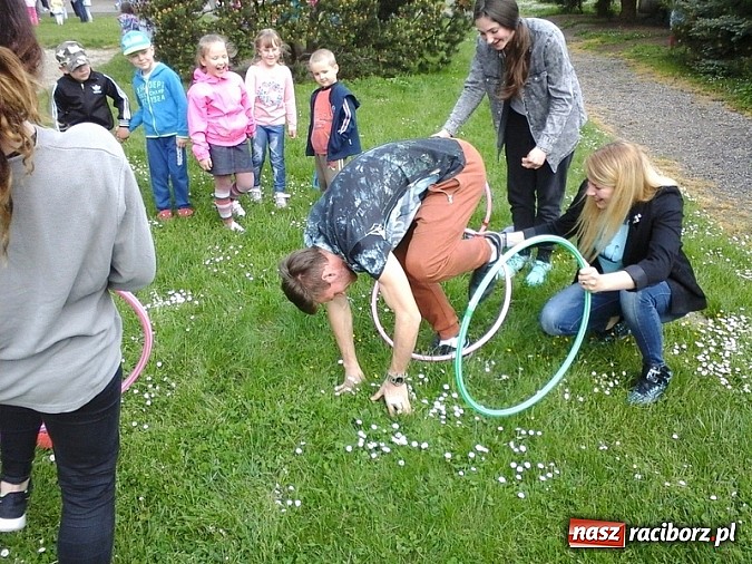 Zdjęcie w galerii na portalu naszraciborz.pl: Studenci PWSZ prowadzili zajęcia w Przedszkolu nr 23 wiadomości z regionu