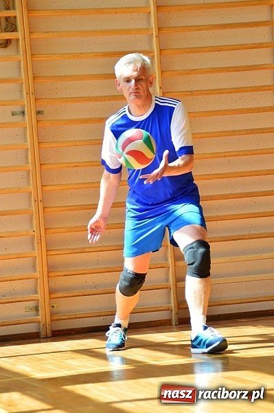 Zdjęcie w galerii na portalu naszraciborz.pl: Uczniowie bieńkowickiej szkoły obchodzą swoje święto na sportowo  wiadomości z regionu