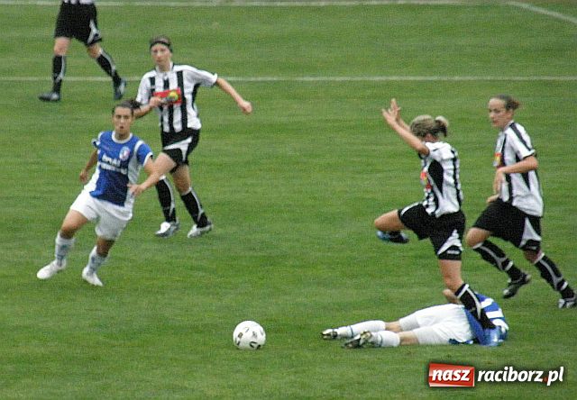 Zdjęcie w galerii na portalu naszraciborz.pl: Wygrana jak na mistrza przystało wiadomości z regionu