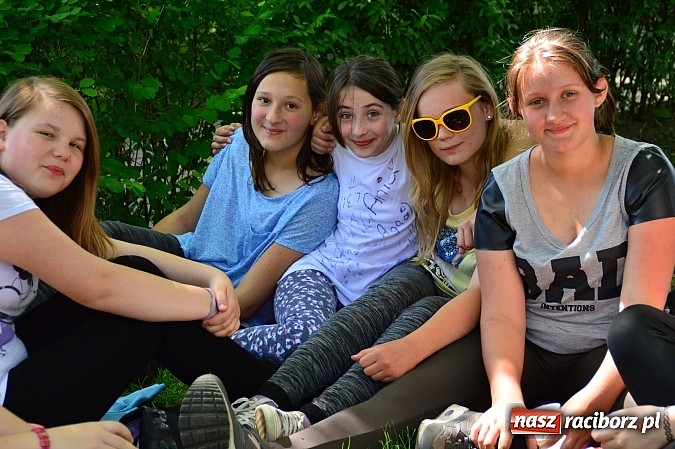 Zdjęcie w galerii na portalu naszraciborz.pl: Dzień Dziecka w szkole na Ostrogu wiadomości z regionu