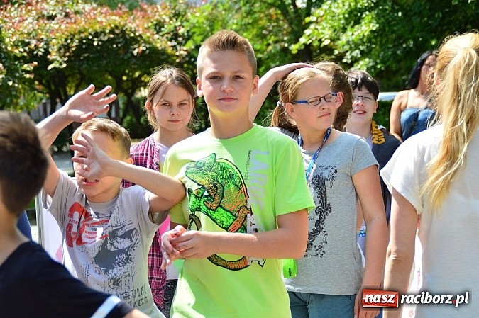 Zdjęcie w galerii na portalu naszraciborz.pl: Dzień Dziecka w szkole na Ostrogu wiadomości z regionu