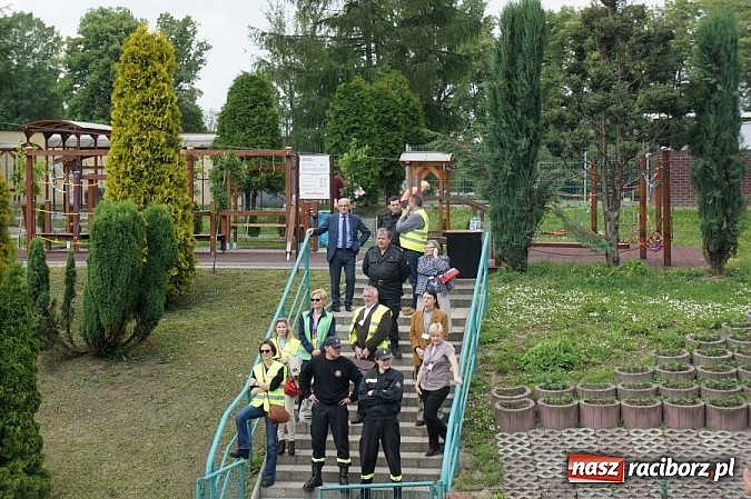 Zdjęcie w galerii na portalu naszraciborz.pl: Raciborskie ćwiczenia na wypadek epidemii eboli wiadomości z regionu