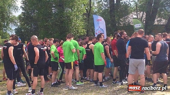 Zdjęcie w galerii na portalu naszraciborz.pl: Efekt Runmageddonu, czyli współpraca w ogniu, lodzie i błocie  wiadomości z regionu