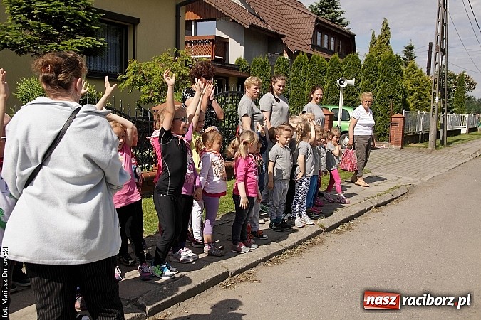 Zdjęcie w galerii na portalu naszraciborz.pl: Wielkie bieganie na Dzień Dziecka w Rudniku wiadomości z regionu
