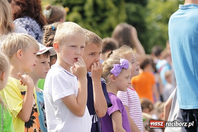 Zdjęcie w galerii na portalu naszraciborz.pl: Wielkie bieganie na Dzień Dziecka w Rudniku wiadomości z regionu