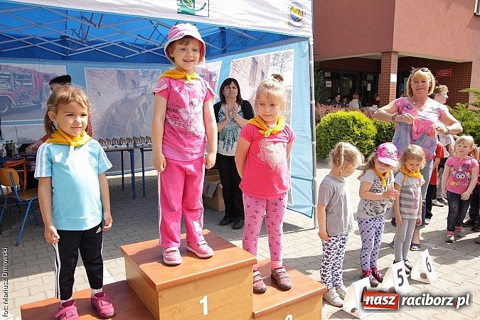 Zdjęcie w galerii na portalu naszraciborz.pl: Wielkie bieganie na Dzień Dziecka w Rudniku wiadomości z regionu