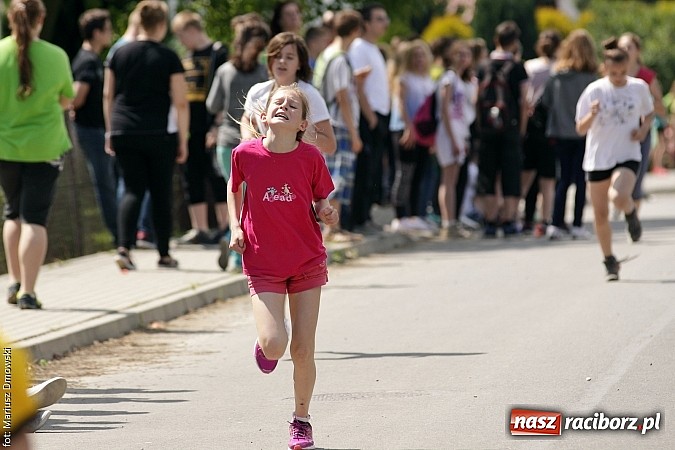 Zdjęcie w galerii na portalu naszraciborz.pl: Wielkie bieganie na Dzień Dziecka w Rudniku wiadomości z regionu
