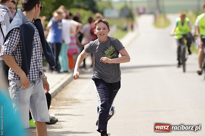 Zdjęcie w galerii na portalu naszraciborz.pl: Wielkie bieganie na Dzień Dziecka w Rudniku wiadomości z regionu