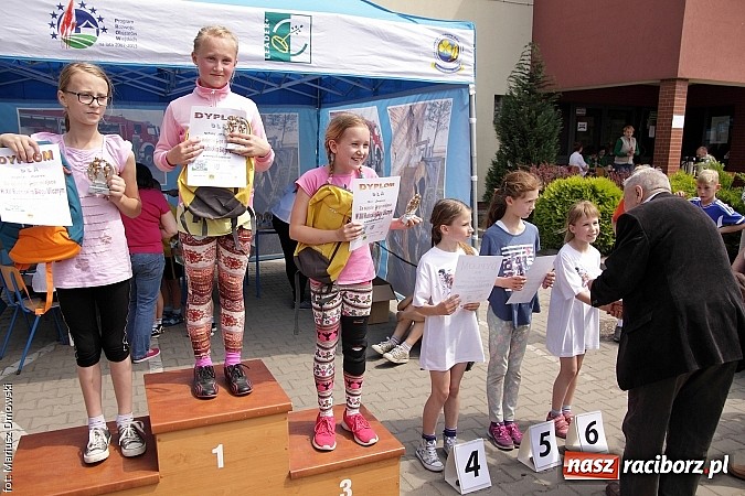 Zdjęcie w galerii na portalu naszraciborz.pl: Wielkie bieganie na Dzień Dziecka w Rudniku wiadomości z regionu