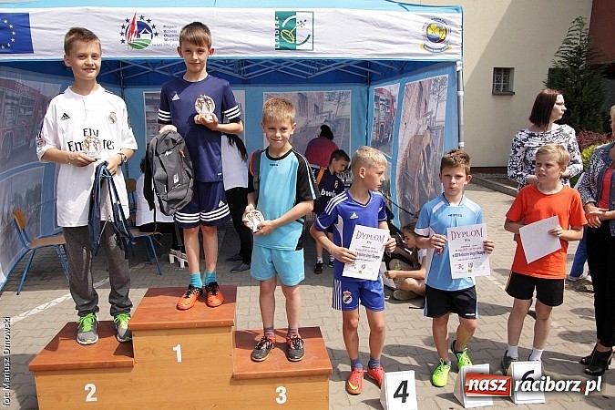 Zdjęcie w galerii na portalu naszraciborz.pl: Wielkie bieganie na Dzień Dziecka w Rudniku wiadomości z regionu