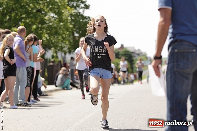 Zdjęcie w galerii na portalu naszraciborz.pl: Wielkie bieganie na Dzień Dziecka w Rudniku wiadomości z regionu