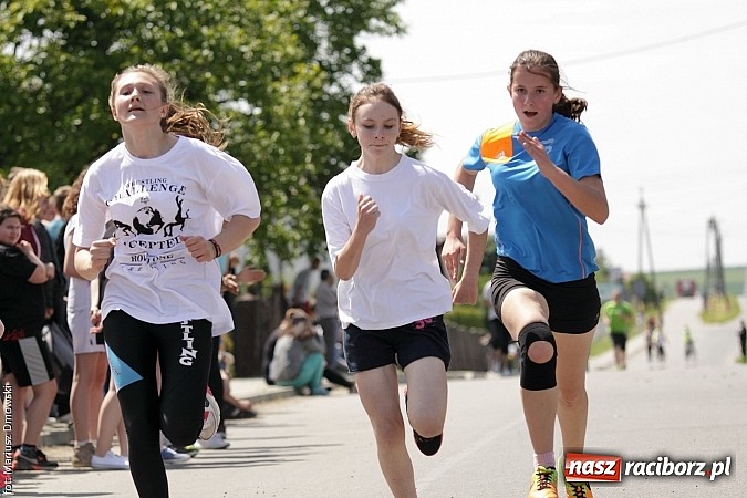 Zdjęcie w galerii na portalu naszraciborz.pl: Wielkie bieganie na Dzień Dziecka w Rudniku wiadomości z regionu