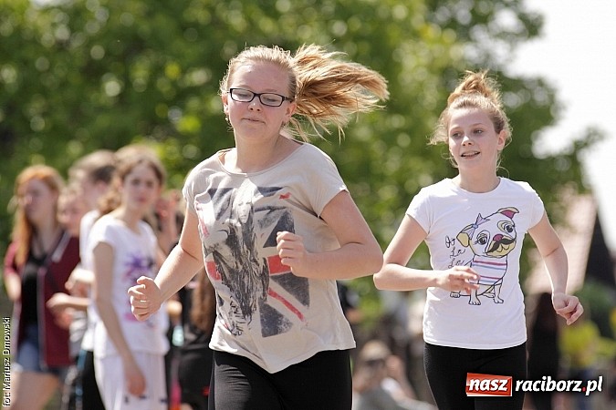 Zdjęcie w galerii na portalu naszraciborz.pl: Wielkie bieganie na Dzień Dziecka w Rudniku wiadomości z regionu