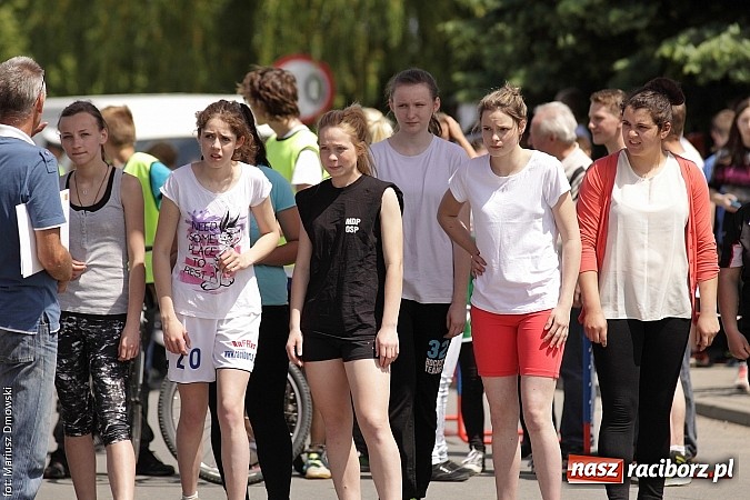 Zdjęcie w galerii na portalu naszraciborz.pl: Wielkie bieganie na Dzień Dziecka w Rudniku wiadomości z regionu