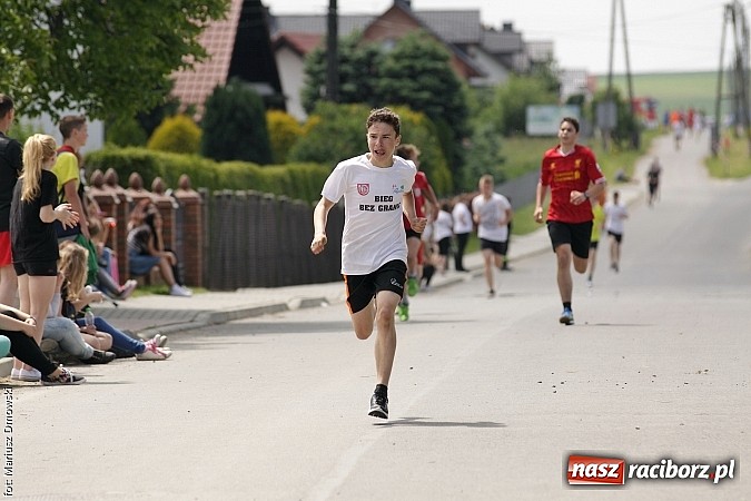 Zdjęcie w galerii na portalu naszraciborz.pl: Wielkie bieganie na Dzień Dziecka w Rudniku wiadomości z regionu