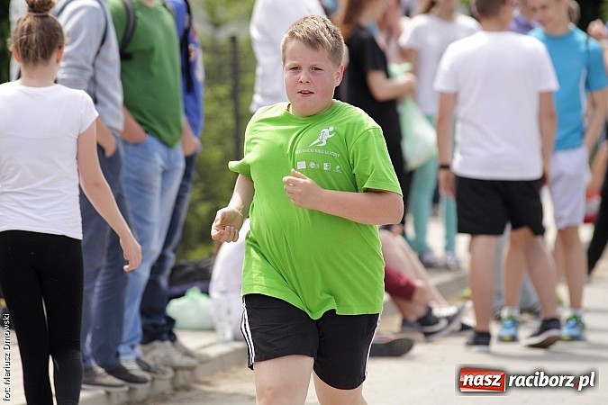 Zdjęcie w galerii na portalu naszraciborz.pl: Wielkie bieganie na Dzień Dziecka w Rudniku wiadomości z regionu