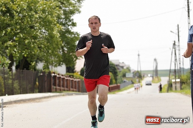 Zdjęcie w galerii na portalu naszraciborz.pl: Wielkie bieganie na Dzień Dziecka w Rudniku wiadomości z regionu