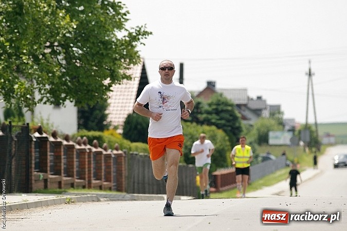 Zdjęcie w galerii na portalu naszraciborz.pl: Wielkie bieganie na Dzień Dziecka w Rudniku wiadomości z regionu