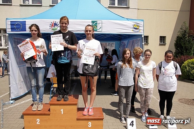 Zdjęcie w galerii na portalu naszraciborz.pl: Wielkie bieganie na Dzień Dziecka w Rudniku wiadomości z regionu