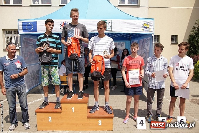 Zdjęcie w galerii na portalu naszraciborz.pl: Wielkie bieganie na Dzień Dziecka w Rudniku wiadomości z regionu