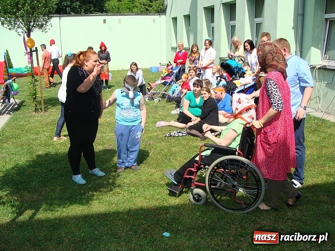 Zdjęcie w galerii na portalu naszraciborz.pl: Piknik Rodzinny w Raciborskim Centrum Rehabilitacji Osób Niepełnosprawnych wiadomości z regionu