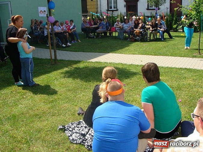 Zdjęcie w galerii na portalu naszraciborz.pl: Piknik Rodzinny w Raciborskim Centrum Rehabilitacji Osób Niepełnosprawnych wiadomości z regionu
