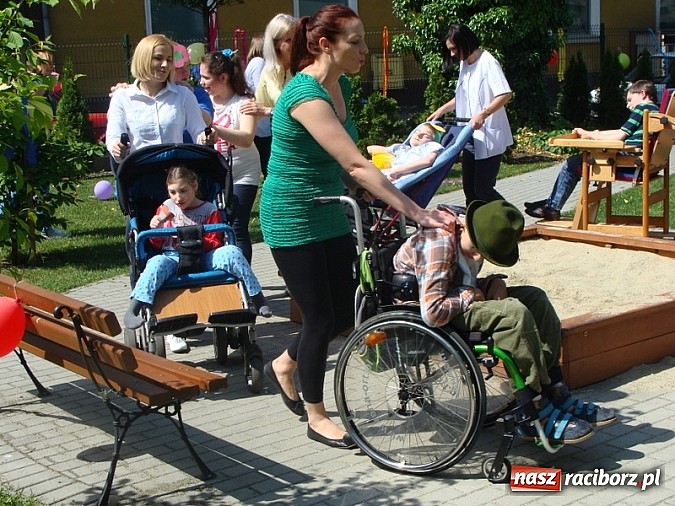 Zdjęcie w galerii na portalu naszraciborz.pl: Piknik Rodzinny w Raciborskim Centrum Rehabilitacji Osób Niepełnosprawnych wiadomości z regionu