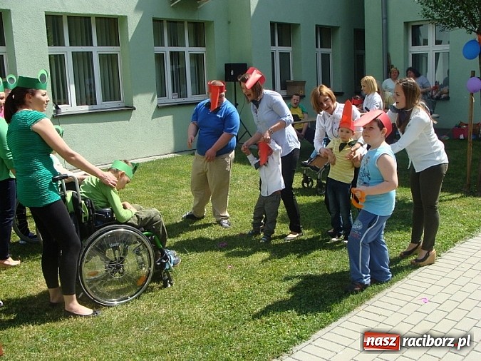 Zdjęcie w galerii na portalu naszraciborz.pl: Piknik Rodzinny w Raciborskim Centrum Rehabilitacji Osób Niepełnosprawnych wiadomości z regionu