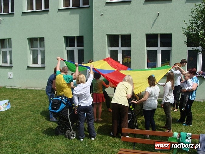 Zdjęcie w galerii na portalu naszraciborz.pl: Piknik Rodzinny w Raciborskim Centrum Rehabilitacji Osób Niepełnosprawnych wiadomości z regionu