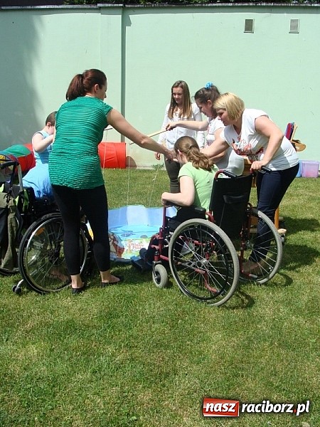 Zdjęcie w galerii na portalu naszraciborz.pl: Piknik Rodzinny w Raciborskim Centrum Rehabilitacji Osób Niepełnosprawnych wiadomości z regionu