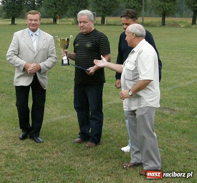 Zdjęcie w galerii na portalu naszraciborz.pl: Płomieniowi Siedliska minęło 25 lat wiadomości z regionu