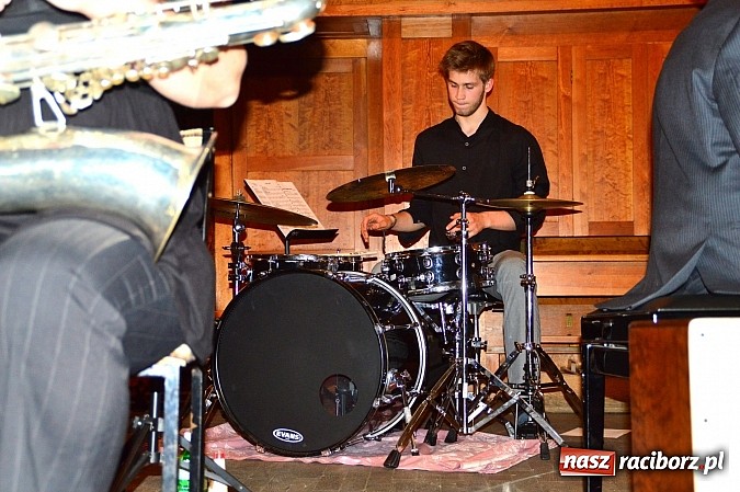 Zdjęcie w galerii na portalu naszraciborz.pl: Dzień Dziecka w szkole muzycznej  wiadomości z regionu