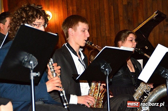 Zdjęcie w galerii na portalu naszraciborz.pl: Dzień Dziecka w szkole muzycznej  wiadomości z regionu