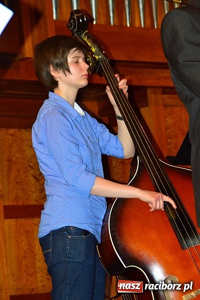 Zdjęcie w galerii na portalu naszraciborz.pl: Dzień Dziecka w szkole muzycznej  wiadomości z regionu