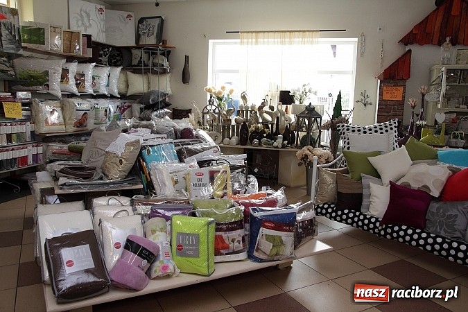 Zdjęcie w galerii na portalu naszraciborz.pl: Centrum Rea - Twoje centrum zakup&oacute;w wiadomości z regionu