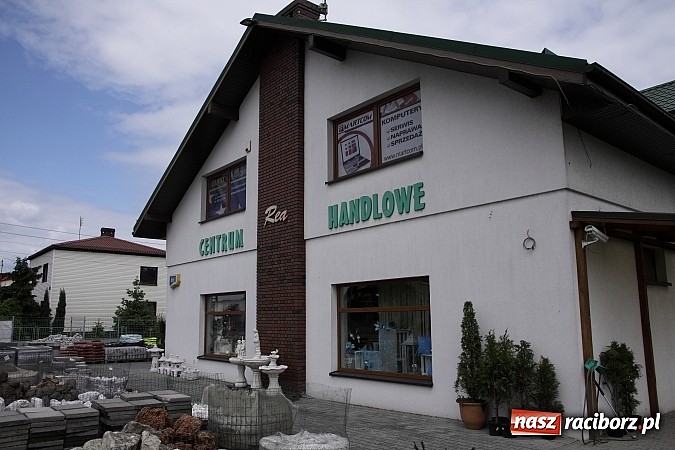 Zdjęcie w galerii na portalu naszraciborz.pl: Centrum Rea - Twoje centrum zakup&oacute;w wiadomości z regionu