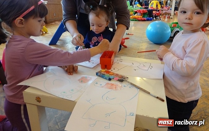 Zdjęcie w galerii na portalu naszraciborz.pl: Majówki w raciborskim Fiku-miku wiadomości z regionu