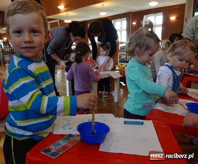 Zdjęcie w galerii na portalu naszraciborz.pl: Majówki w raciborskim Fiku-miku wiadomości z regionu