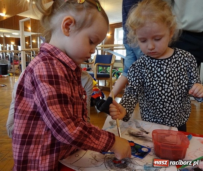 Zdjęcie w galerii na portalu naszraciborz.pl: Majówki w raciborskim Fiku-miku wiadomości z regionu