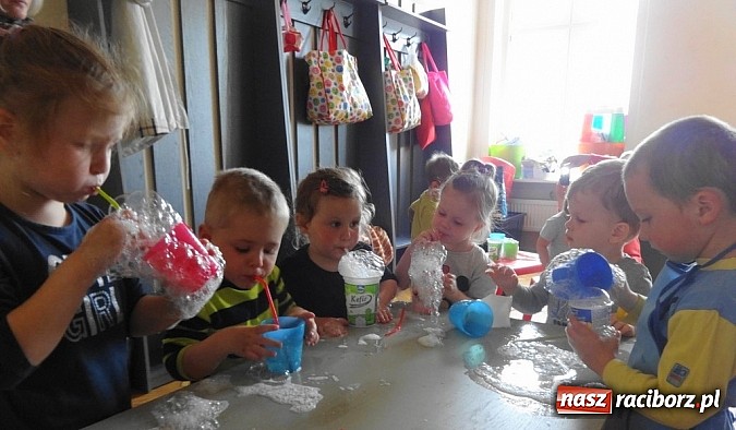 Zdjęcie w galerii na portalu naszraciborz.pl: Majówki w raciborskim Fiku-miku wiadomości z regionu