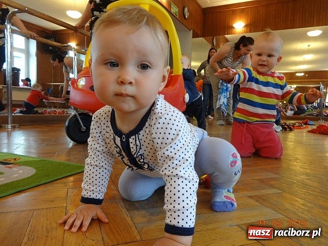 Zdjęcie w galerii na portalu naszraciborz.pl: Majówki w raciborskim Fiku-miku wiadomości z regionu